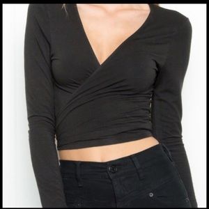 Brandy Melville Wrap long sleeve
